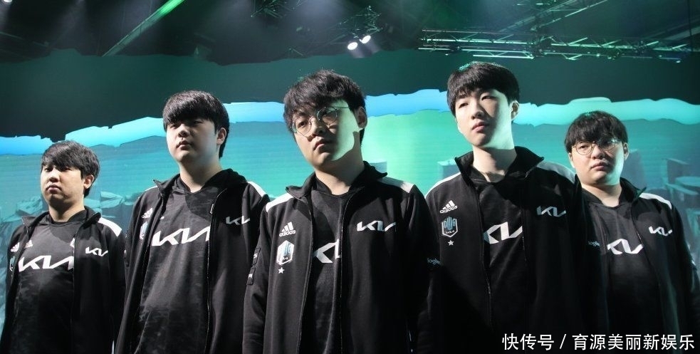 LPL春季赛今日海报大比拼：RNG：永不言弃，九九归R